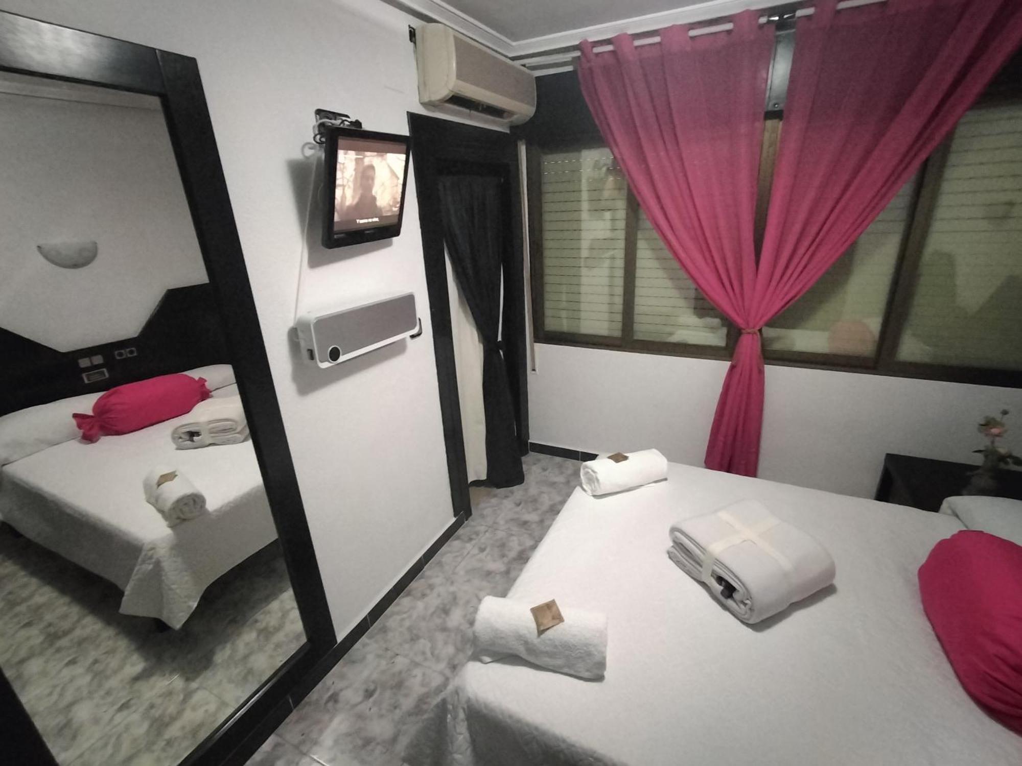 Hostal New York City Sonseca Exterior foto